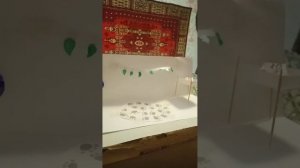 обзор на бумажных собак и на их двух комнатный дом