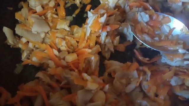 Вкусные аппетитные гречневые котлеты с грибами👍😋 смотреть онлайн