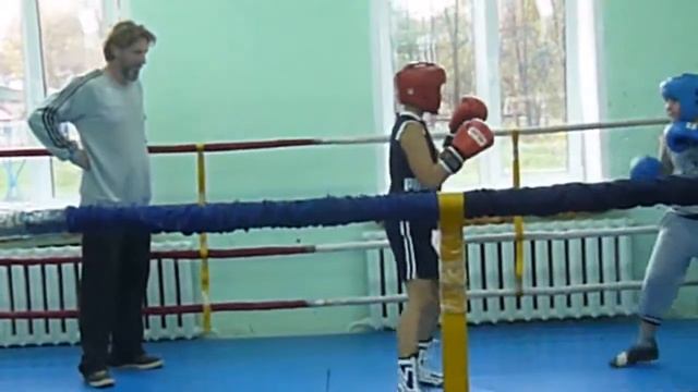 53 Редникин Е спаринг 2й раунд смотреть онлайн