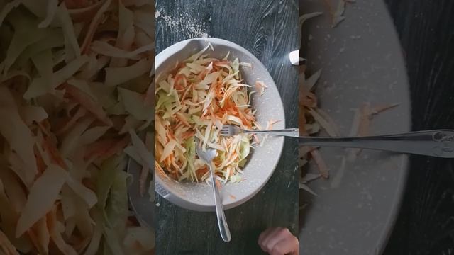 Krautmöhren Salat mit Joghurt soße selber gemacht смотреть онлайн