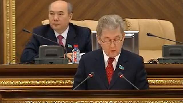 Жумагулов дразнит Мусина смотреть онлайн