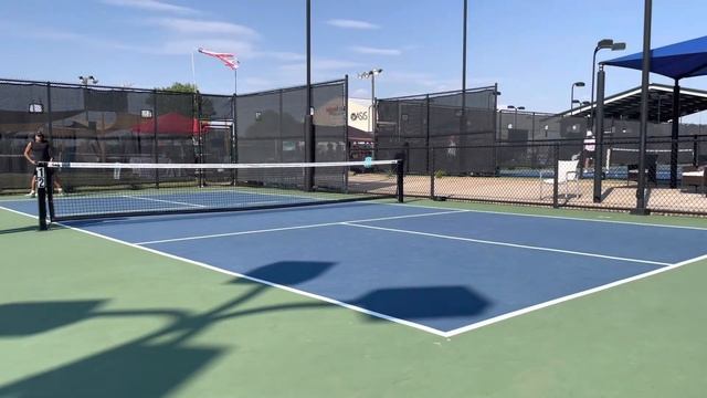 Alex Valencia v Oliver Ritim Men’s Singles 4.5 19+, 35+ Game 1 смотреть онлайн