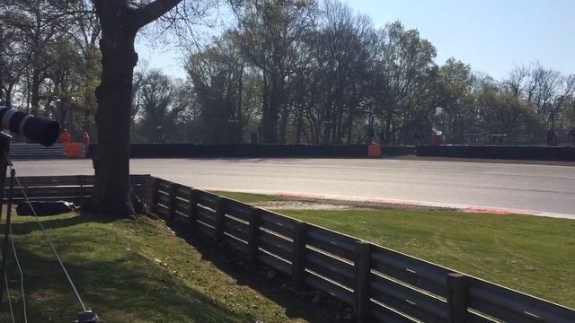 BARC Tin Tops Championship Brands Hatch 2019 смотреть онлайн
