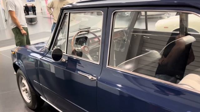 Visita al Museo storico Alfa Romeo di Arese(MI) Parte 1 смотреть онлайн