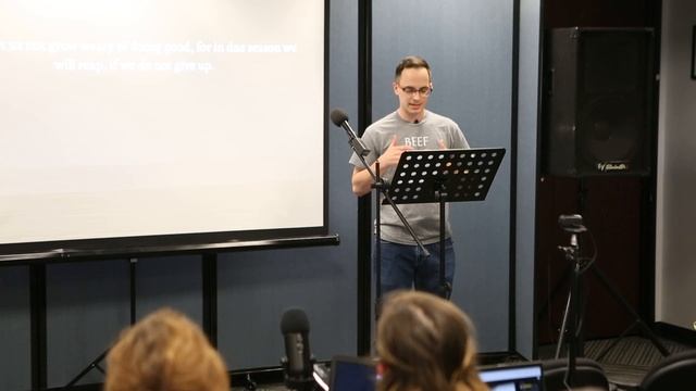 Abide in the True Vine - Sermon by Thomas Lambert смотреть онлайн