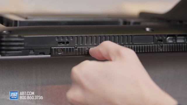 How To Install The Stand On The Samsung S90C Series QD OLED смотреть онлайн