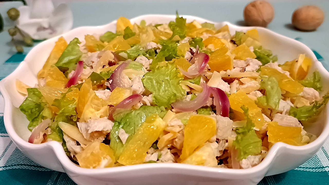 📌 Салат с куриной грудкой и апельсинами - сочный, легкий, нежирный смотреть онлайн