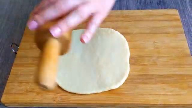 Яблочный штрудель с изюмом и корицей пошаговый рецепт смотреть онлайн