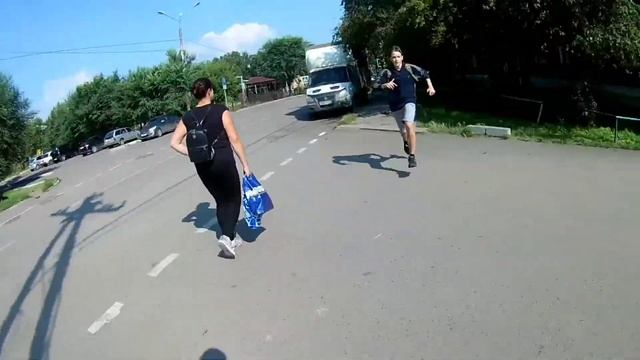 ПОБЕГ / КИНУЛ ЭНЕРГЕТИК В НЕЗНАКОМЦА смотреть онлайн