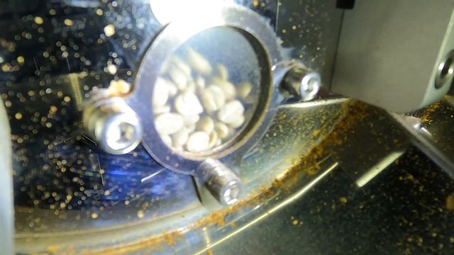Learning to Roast with the Yoshan Coffee Roaster смотреть онлайн