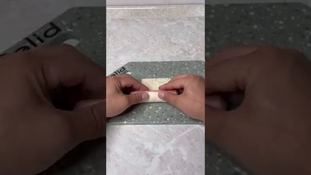 СОСИСКИ В ТЕСТЕ?🤔- вкусно и очень просто! Такое вкусное, что пальчики оближешь! #Shorts смотреть онлайн