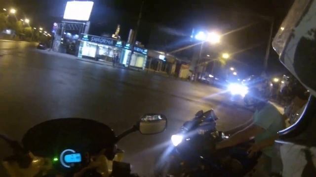 Fz6 fazer with zx10r ride in bucharest(gopro3 black edition) смотреть онлайн