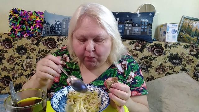 Мукбанг. Пакости бывают разные 🤔😮😭🙄 смотреть онлайн