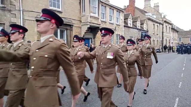 Stamford Remembrance Day 2021 - parade of British Army and RAF смотреть онлайн