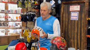 Как подобрать альпинистскую каску? Снаряжение для альпинизма.