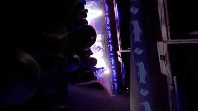 DOPE - Bitch (live) смотреть онлайн