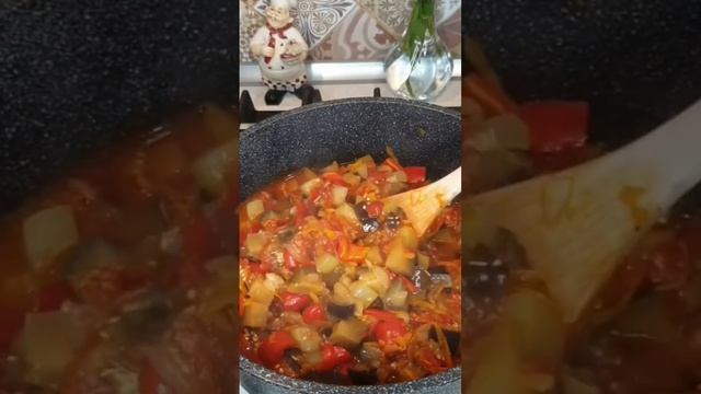 Икра ,,Ассорти,, на зиму #баклажанырецепт #икра #консервирование смотреть онлайн