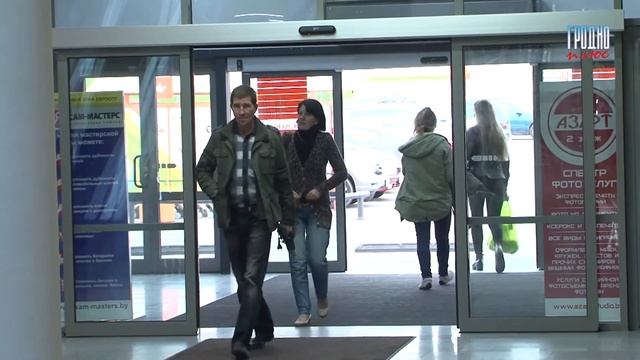 Торговый центр OldСity встретил 9-тимиллионного посетителя смотреть онлайн