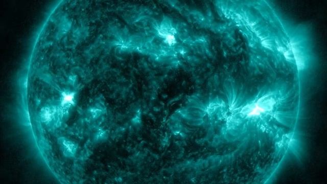 МАГНИТНЫЕ БУРИ 27-28 АПРЕЛЯ!ОЖИДАЕТСЯ ВЫСОКАЯ СОЛНЕЧНАЯ АКТИВНОСТЬ.КОРОНАЛЬНАЯ МАССА ВЫЗЫВАЕТ СИЯНИ