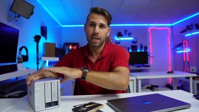 A Mini Server NAS That You Will WANT - Terramaster F2-423 смотреть онлайн