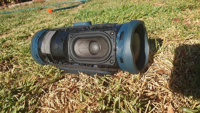 jbl charge 4, 7 rings crazy bass test! смотреть онлайн