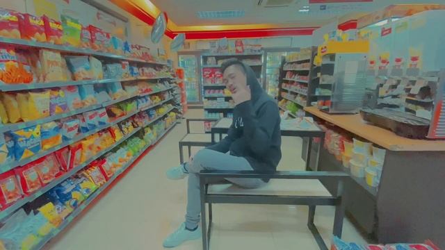 Raf Ojeda - 3AM (Official Music Video) смотреть онлайн