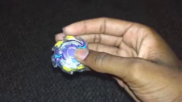 Minoboros Oval Quake and Wyvron Armed Massive (Beyblade Burst Unboxing, QR Codes, and Test!) смотреть онлайн