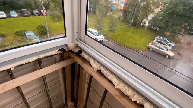 Бюджетное алюминиевое холодное остекление балкона . смотреть онлайн