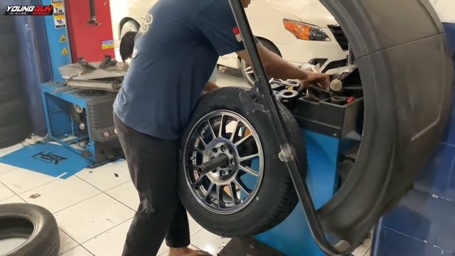 Modifikasi Murah Tapi Gak Murahan !!! Toyota Avanza Pake Velg Ring 15 Hsr Tipe Fe 02 смотреть онлайн