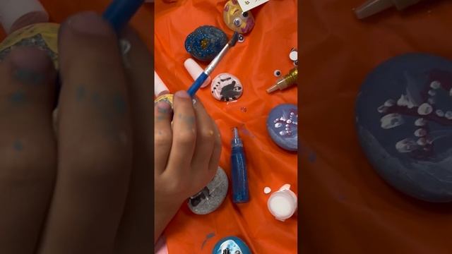 МК «ЦВЕТНЫЕ КАМУШКИ»