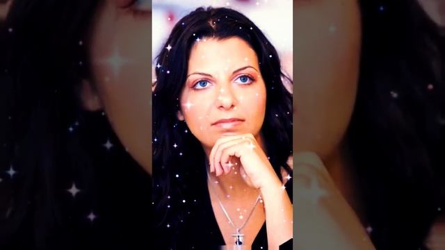 «Я похудела на 20 кг»: Маргарита Симоньян рассекретила свою необычную диету #похудение #какпохудеть смотреть онлайн