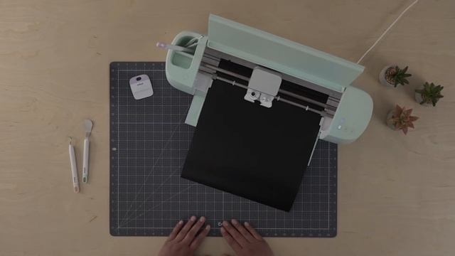 Make a Smart Vinyl Decal with Cricut Explore 3 смотреть онлайн