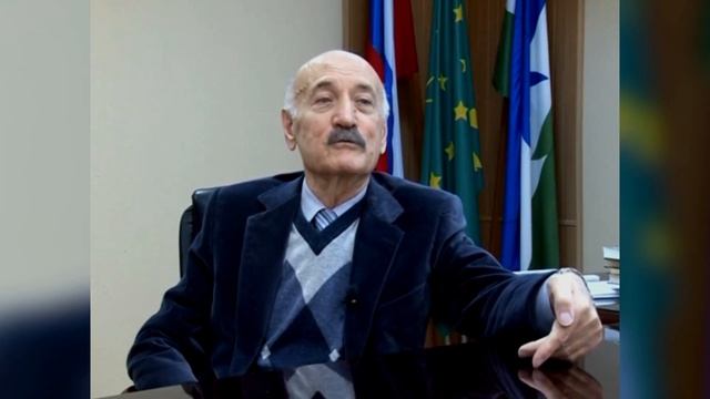 Жизнь фрактальна. Адам Нахушев смотреть онлайн