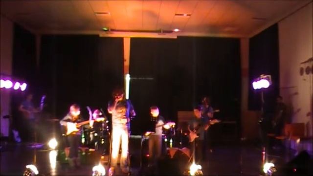 Ready To Rock School Xmas Gig - Johnny B Goode Summer of 69 My Hero смотреть онлайн
