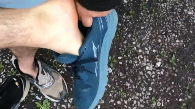 Putting My ASICS Away And Change Into Altra Rivera Running Shoes! смотреть онлайн