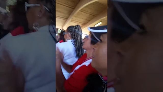 Baile peruano por thanksgiving de adfe смотреть онлайн