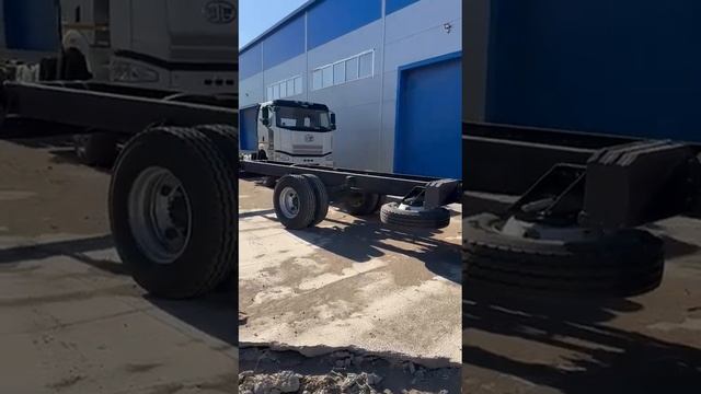 Новый Камаз-43253, монтажная длина рамы 7 350 мм. смотреть онлайн