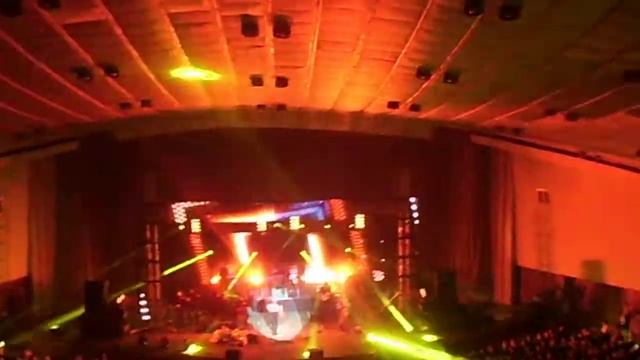 На красивой поверхности Олег Винник 2017 г смотреть онлайн