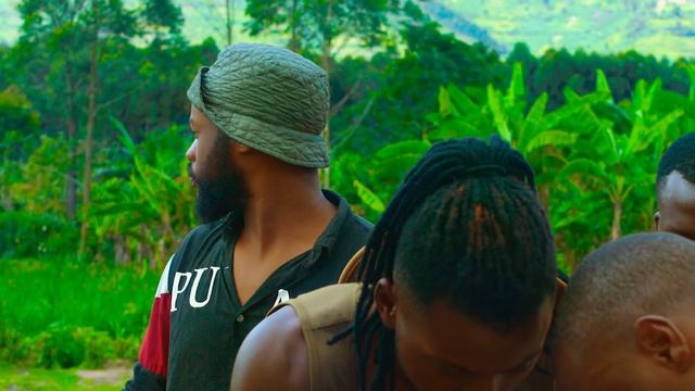 ENKUBEBE Tai tan Ug Ft Rovious Keys Official Video смотреть онлайн