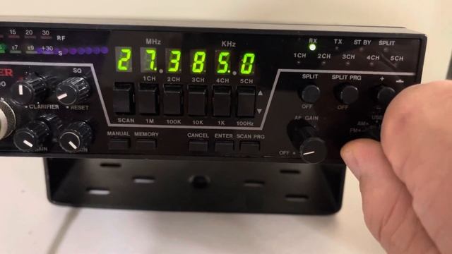 RANGER AR-3300 100 watt version Cb radio смотреть онлайн