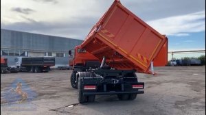 Самосвал с трехсторонней разгрузкой на шасси Камаз-53605, грузоподъёмность 11.5 тонн.