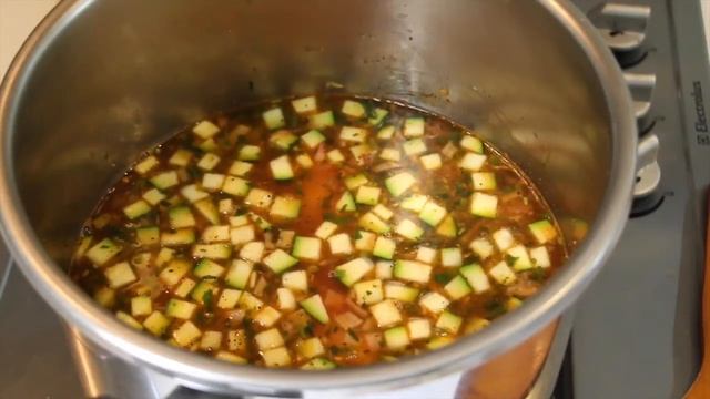 CHORBA FRIK SOUPE ALGERIENNE شربة فريك لر720P HD смотреть онлайн