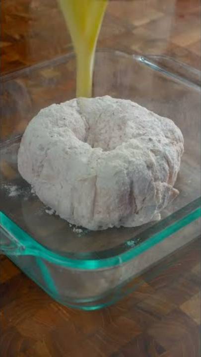 обжаренный в масле сыр обернутый беконом #shorts