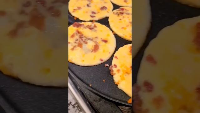 Mini Breakfast Tacos #shorts #ketorecepies смотреть онлайн