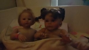 VLOG:  дневной влог с 2 реборнами//реборн Амелия упала с лестницы😨