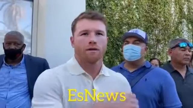 Another Angel Of Canelo Vs Plant Scuffle Ending With Plant Getting Cut Under Eye смотреть онлайн