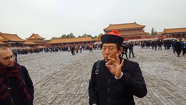 John Nze-Bertram TV touring the Forbidden City , Beijing, China 5(2) смотреть онлайн