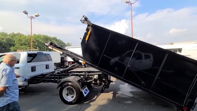 Ram 5500 w/ Switch-N-Go смотреть онлайн