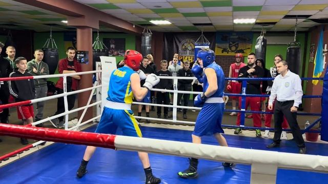 Возний Іван - Полозов Дмитро 1 раунд 71кг 17.02.24 смотреть онлайн