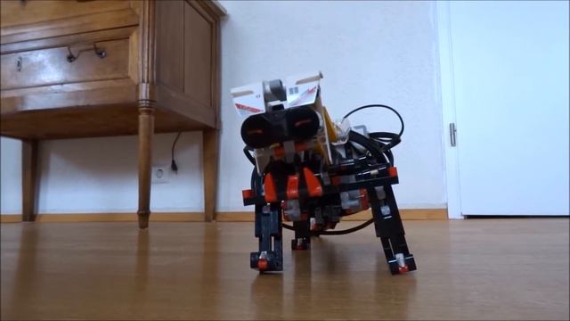 Lego mindstorms cat robot walks, purrs and meows смотреть онлайн